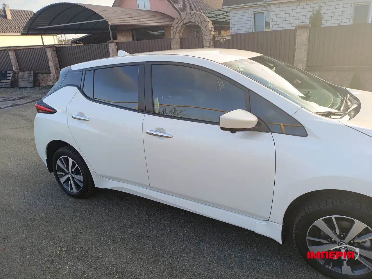 Nissan Leaf - фото 8