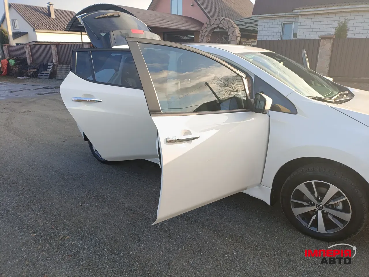 Nissan Leaf - фото 28