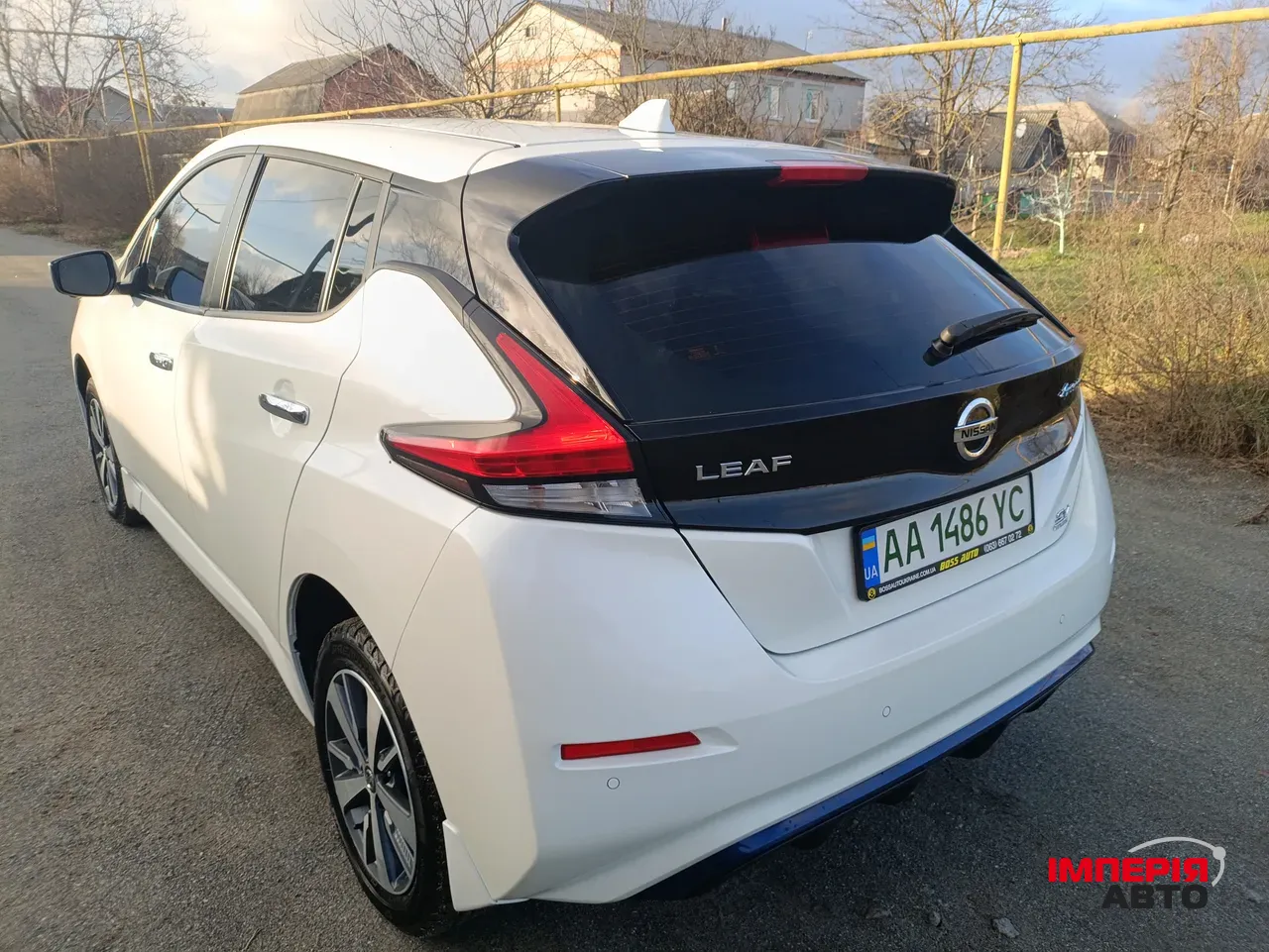 Nissan Leaf - фото 4