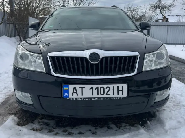 Skoda Octavia - фото 1