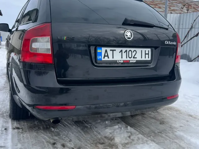 Skoda Octavia - фото 4