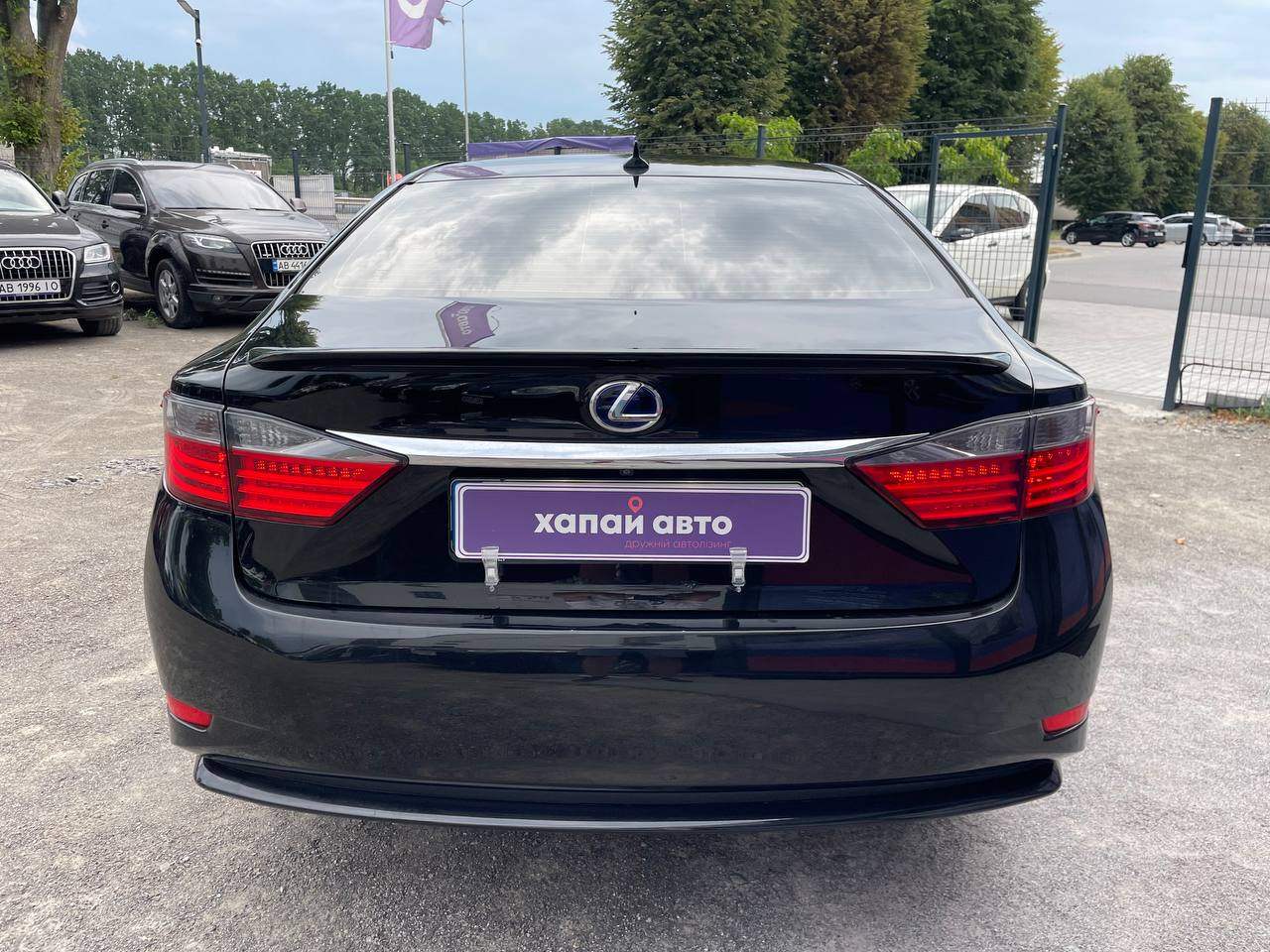 Lexus ES - фото 17