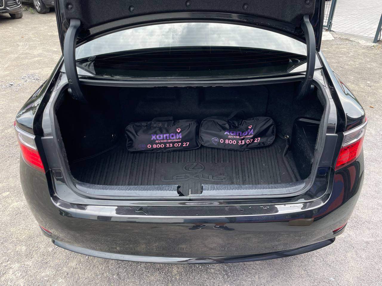 Lexus ES - фото 21