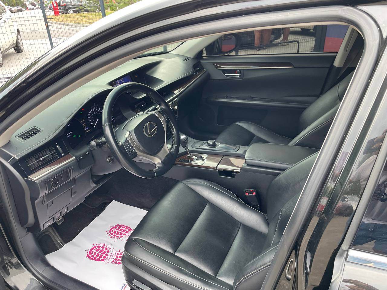 Lexus ES - фото 2