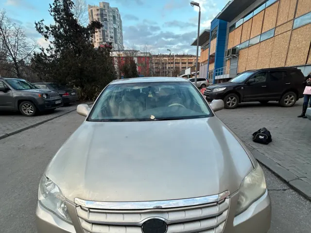 Toyota Avalon - фото 2