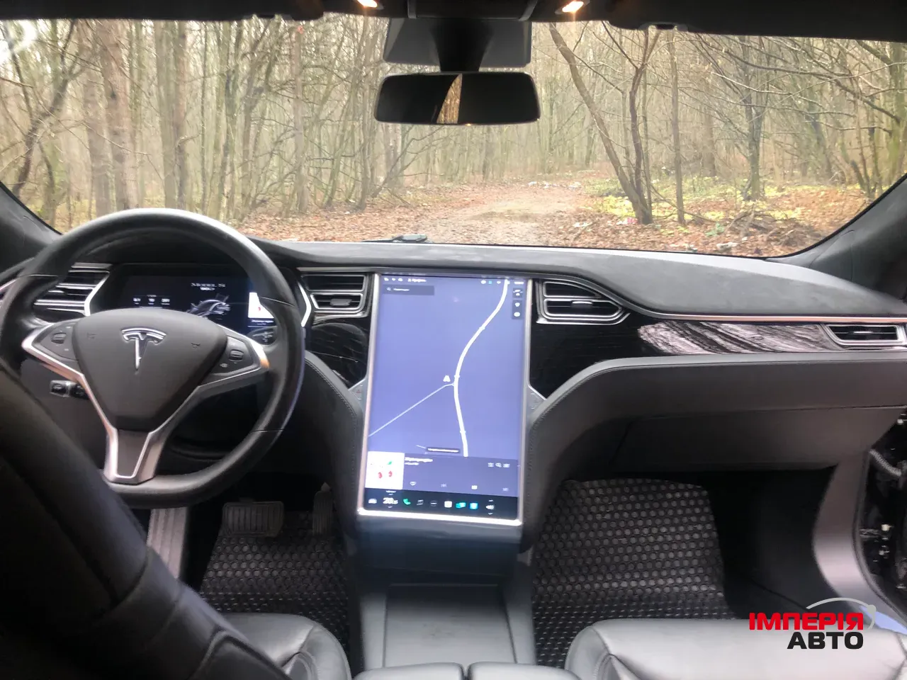 Tesla Model S - фото 11
