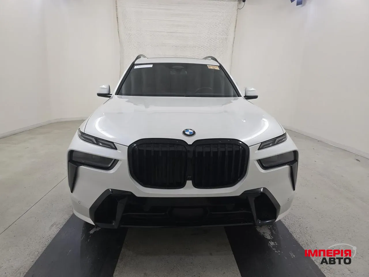 BMW X7 - фото 2