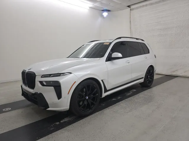 BMW X7 - фото 3