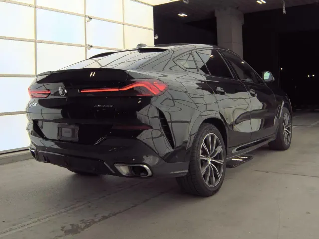 BMW X6 - фото 3