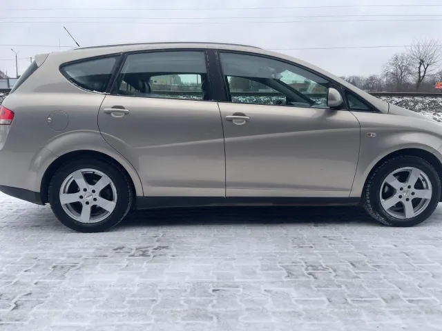 SEAT Altea - фото 2