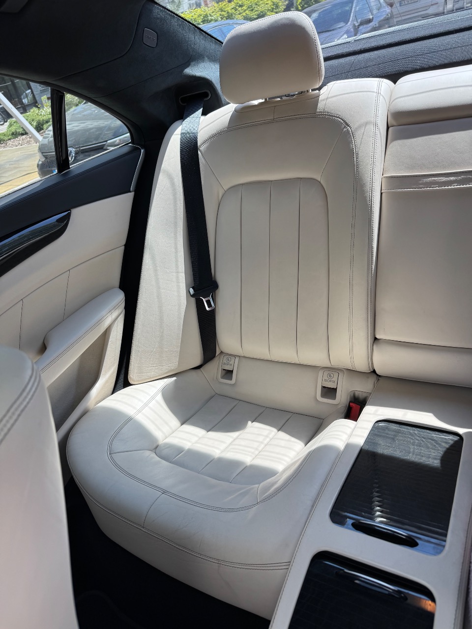 Mercedes-Benz CLS - фото 32