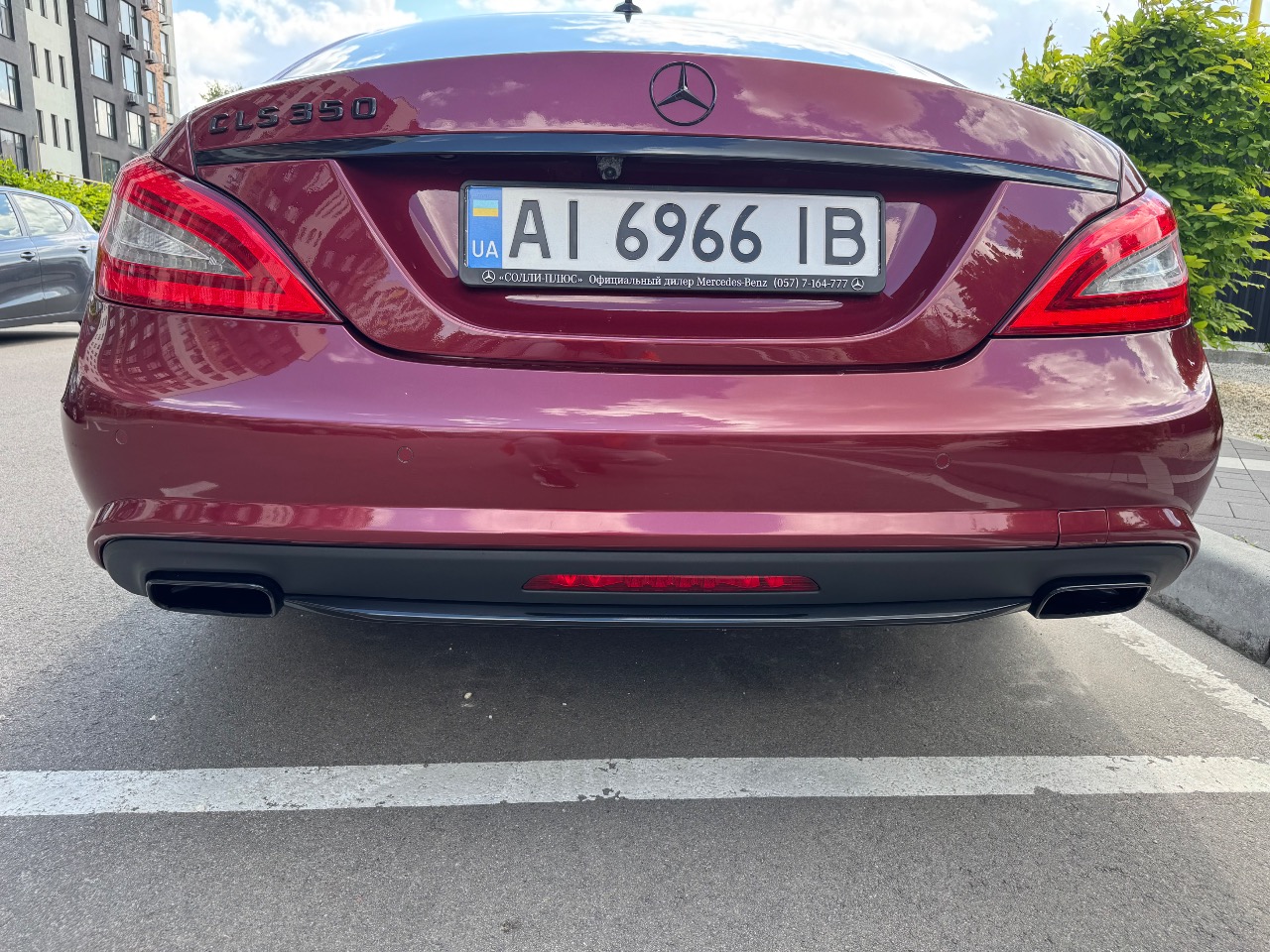 Mercedes-Benz CLS - фото 24