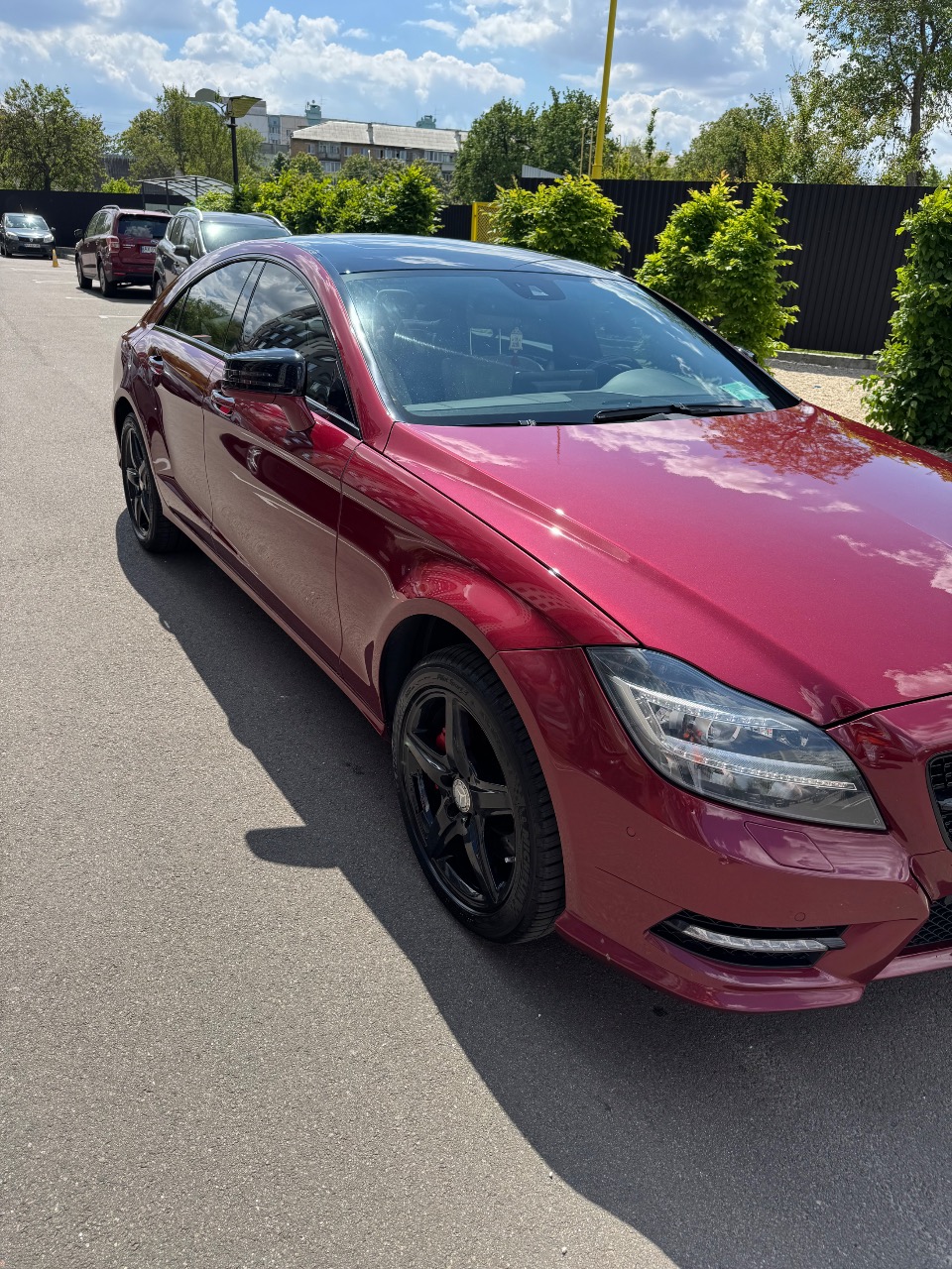 Mercedes-Benz CLS - фото 1