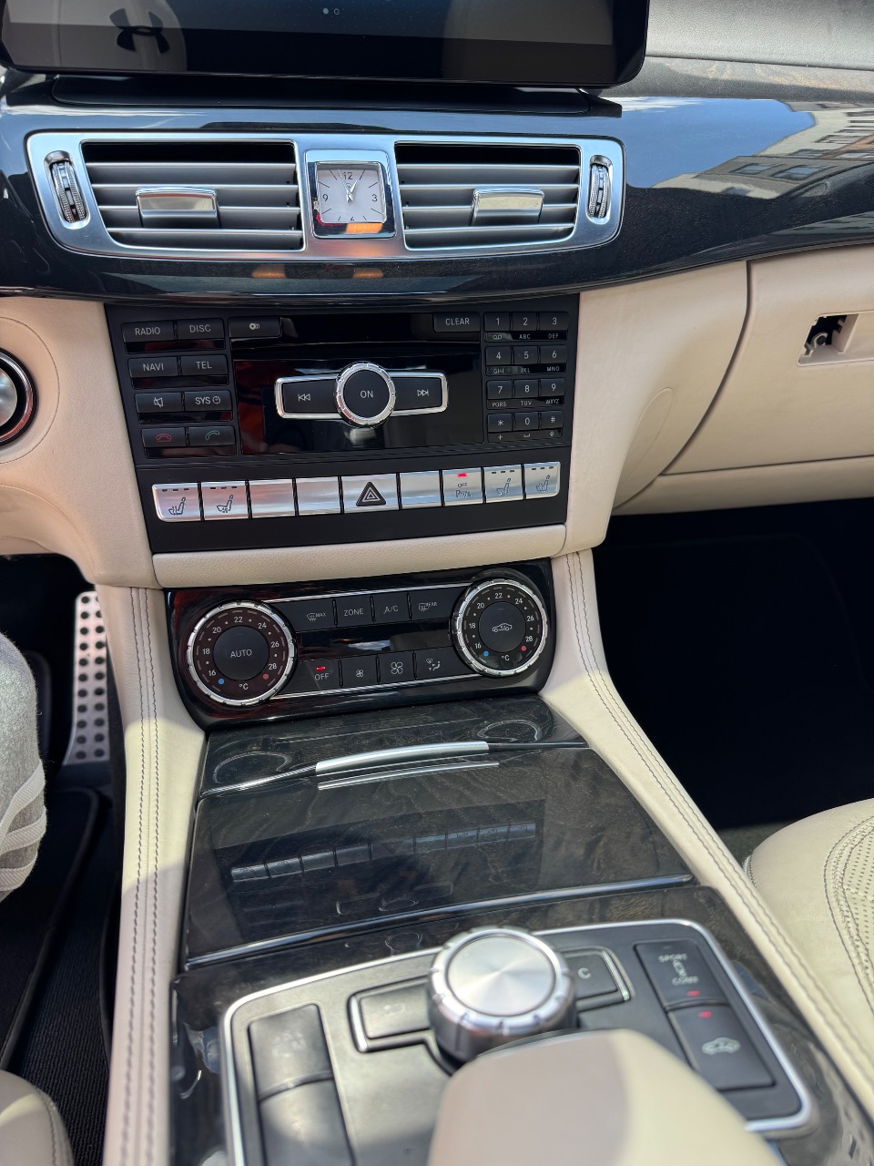 Mercedes-Benz CLS - фото 16