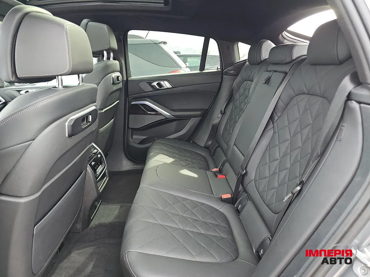 BMW X6 - фото 9