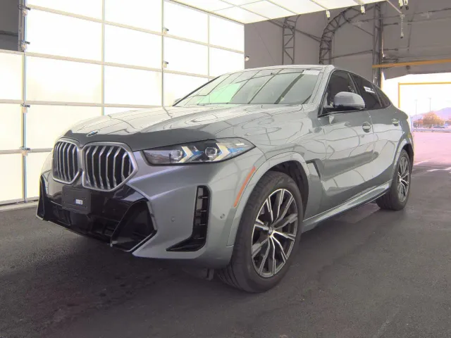BMW X6 - фото 1