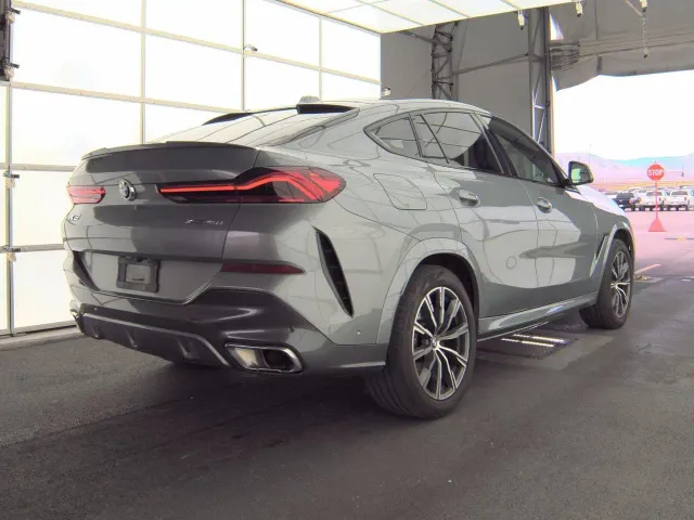 BMW X6 - фото 4