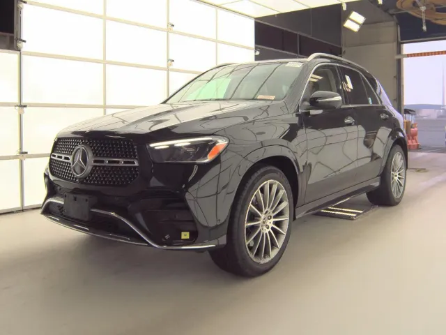 Mercedes-Benz GLE - фото 1