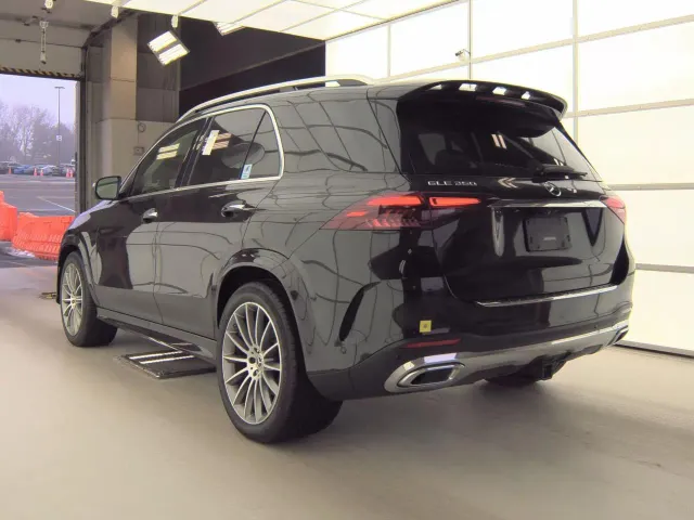 Mercedes-Benz GLE - фото 5