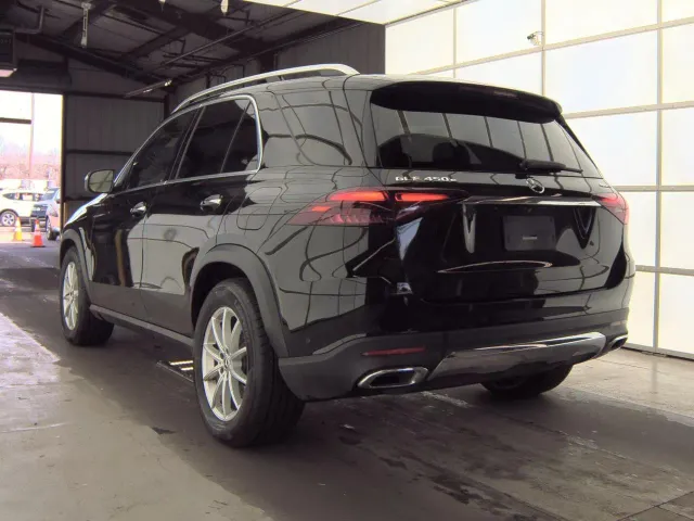 Mercedes-Benz GLE - фото 3