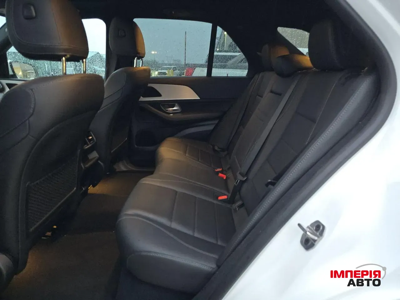 Mercedes-Benz GLE - фото 9