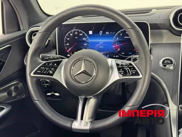Mercedes-Benz GLE - фото 8