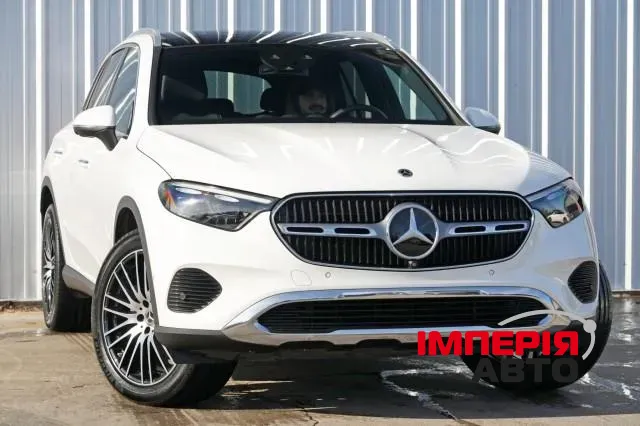 Mercedes-Benz GLE - фото 1