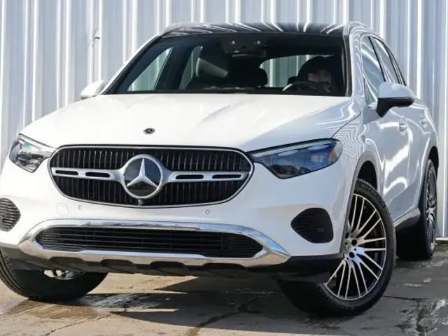 Mercedes-Benz GLE - фото 4