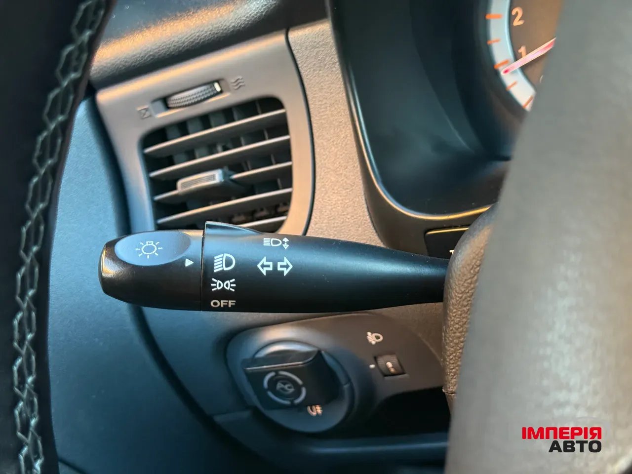 Kia Rio - фото 45