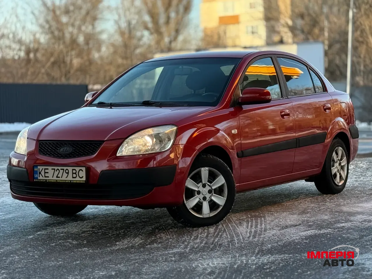 Kia Rio - фото 1