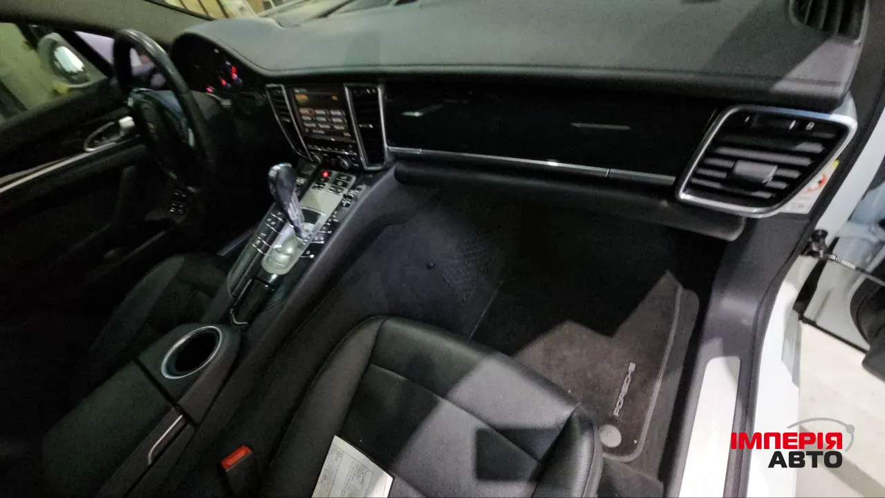 Porsche Panamera - фото 10