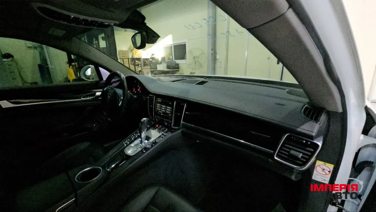 Porsche Panamera - фото 8