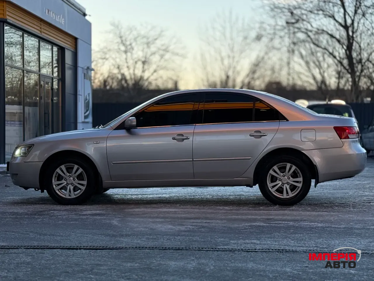 Hyundai Sonata - фото 2