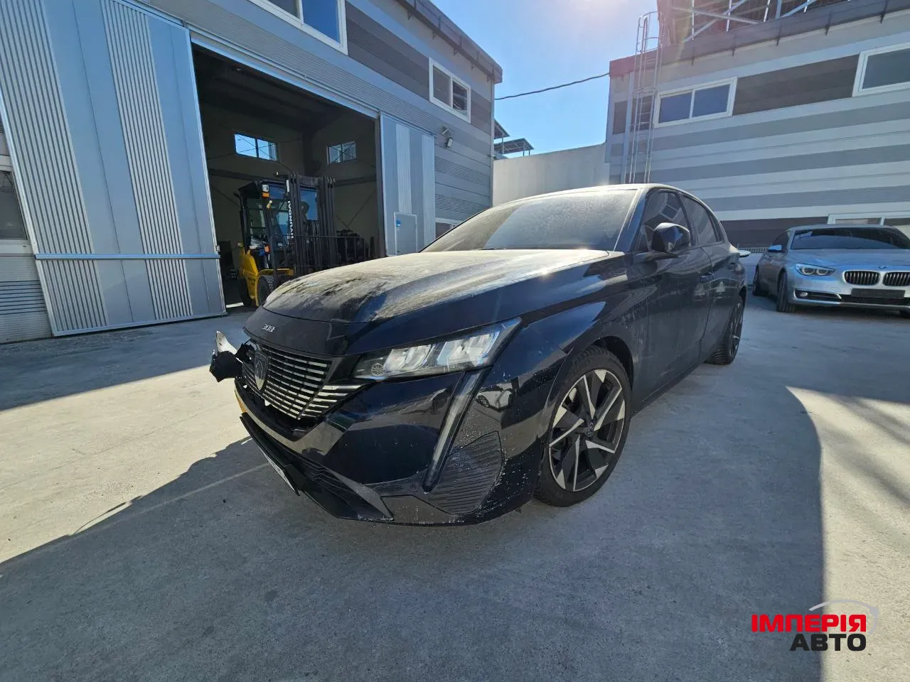 Peugeot 308 - фото 1