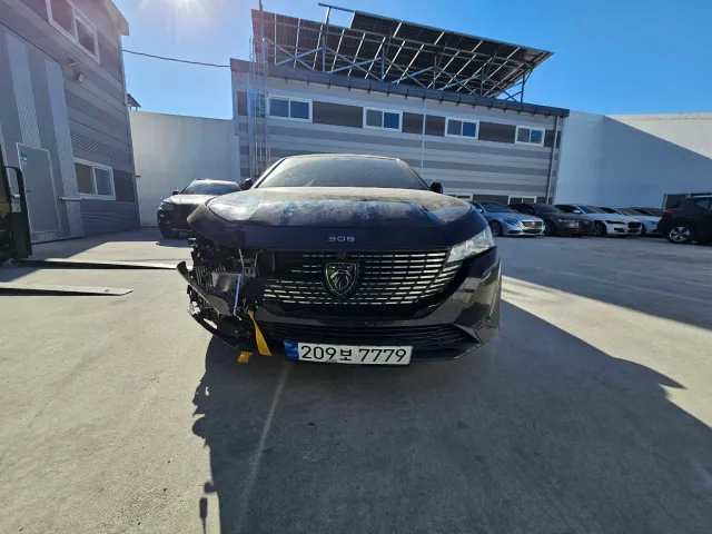 Peugeot 308 - фото 3