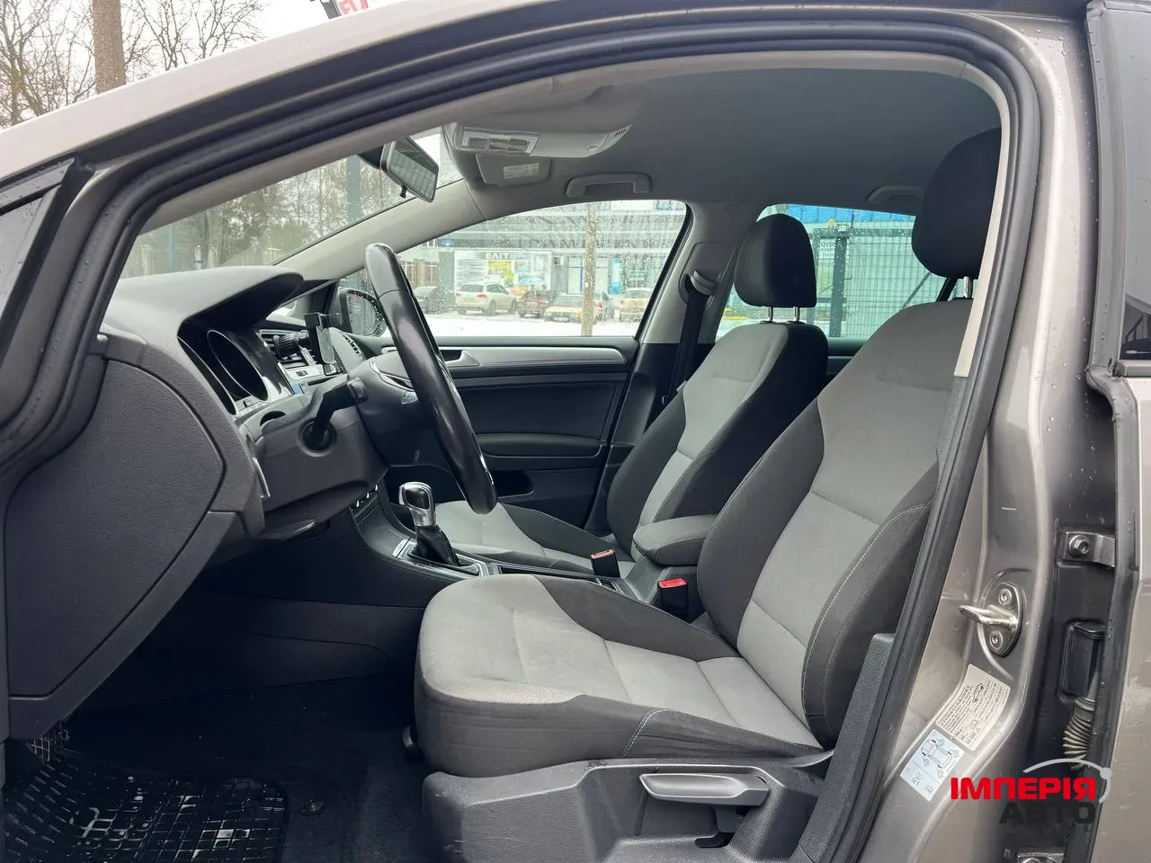 Volkswagen Golf - фото 4