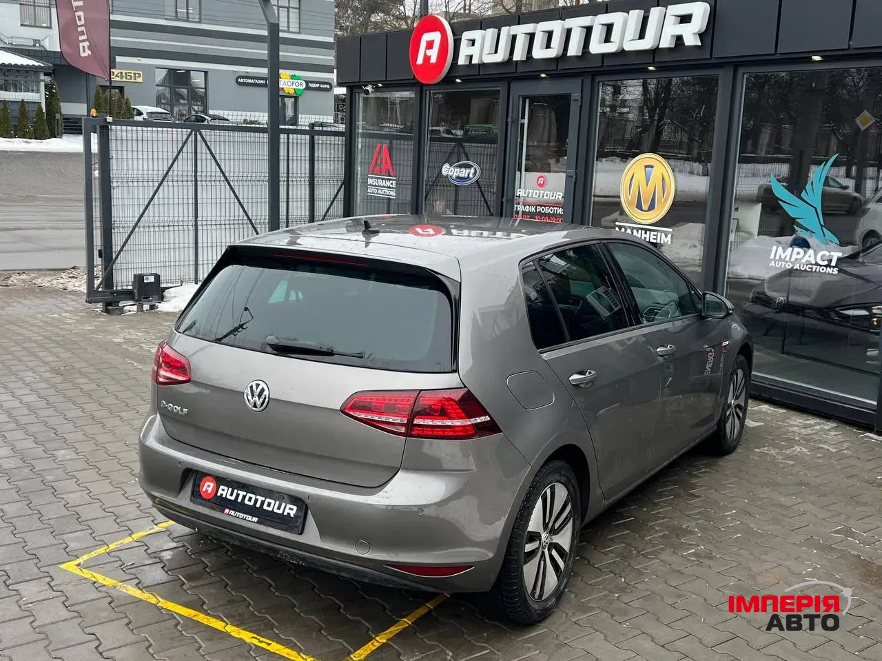 Volkswagen Golf - фото 10