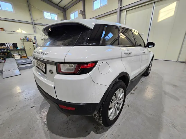 Land Rover Range Rover Evoque - фото 3