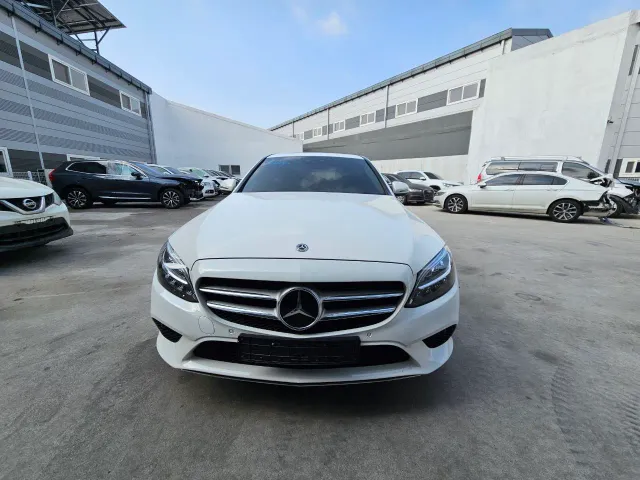 Mercedes-Benz C-Класс - фото 1