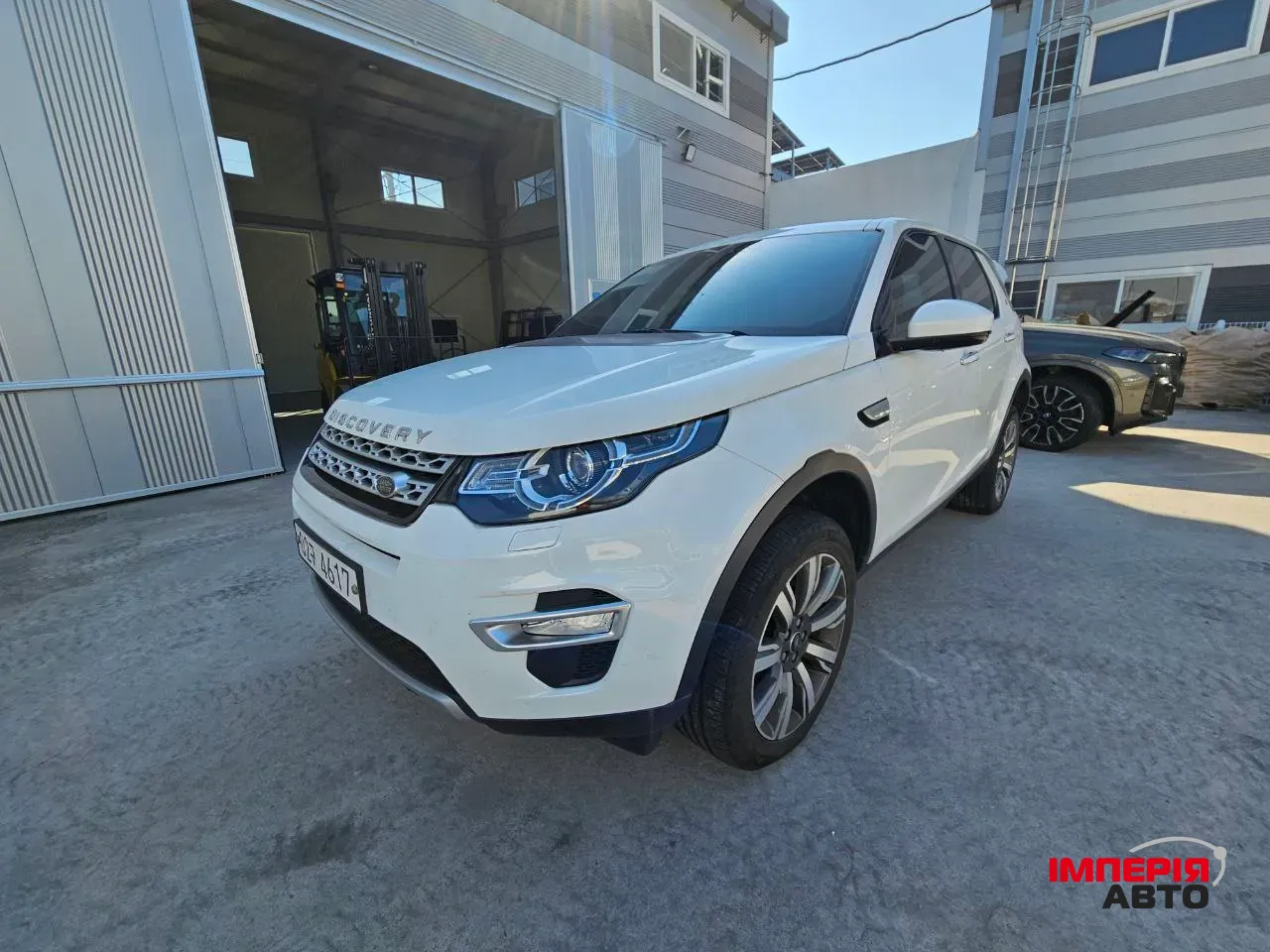Land Rover Discovery Sport - фото 10