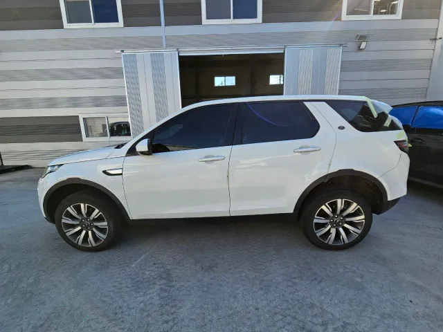 Land Rover Discovery Sport - фото 4