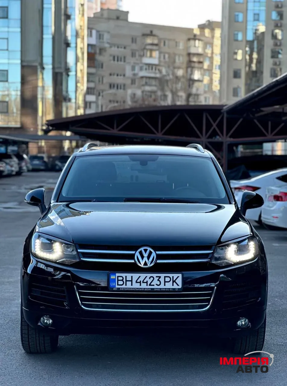 Volkswagen Touareg - фото 3