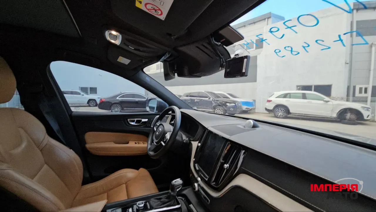 Volvo XC60 - фото 4