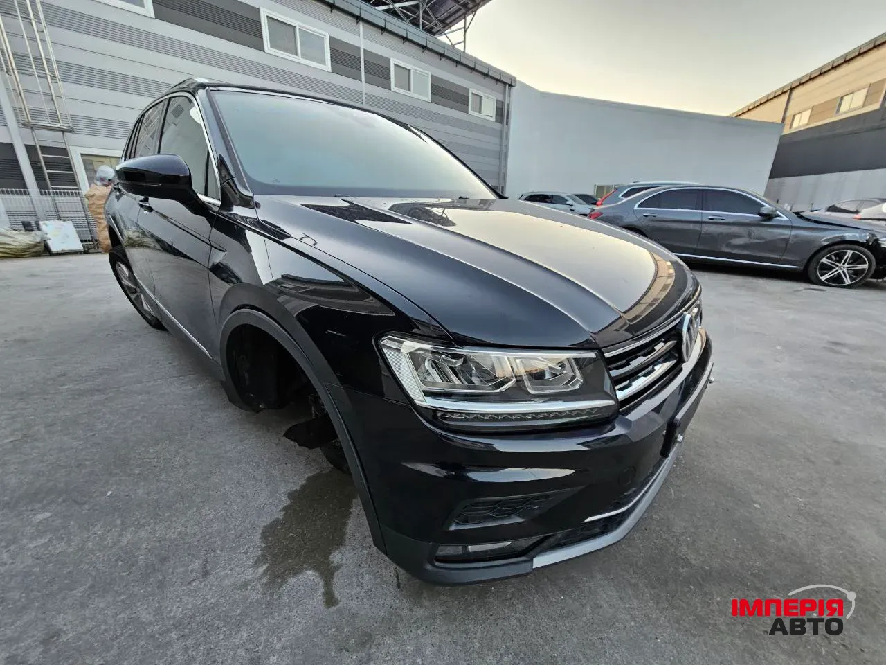 Volkswagen Tiguan - фото 7