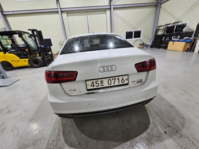 Audi A6 - фото 5