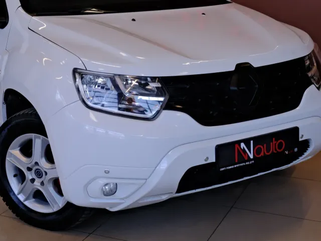 Renault Duster - фото 3