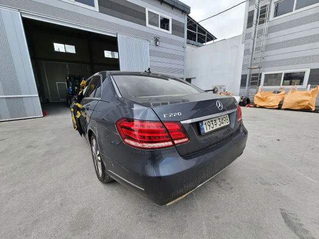 Mercedes-Benz E-Класс - фото 3