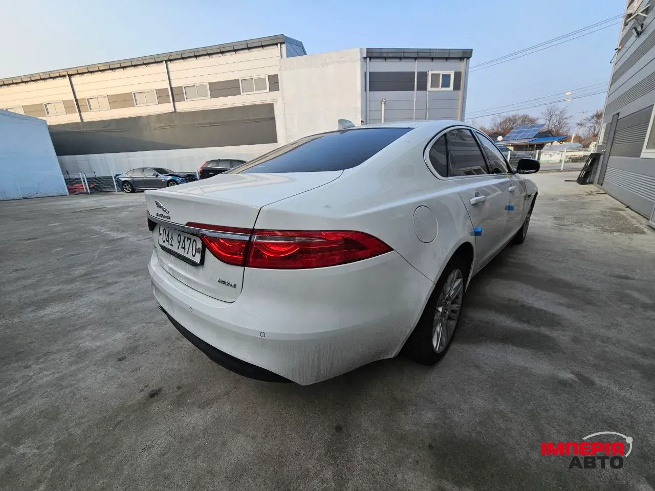 Jaguar XF - фото 2