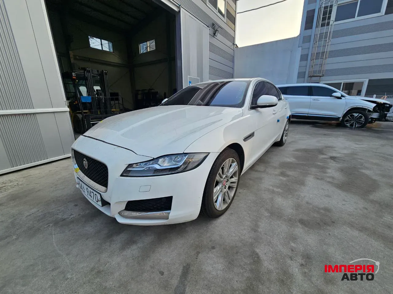 Jaguar XF - фото 3