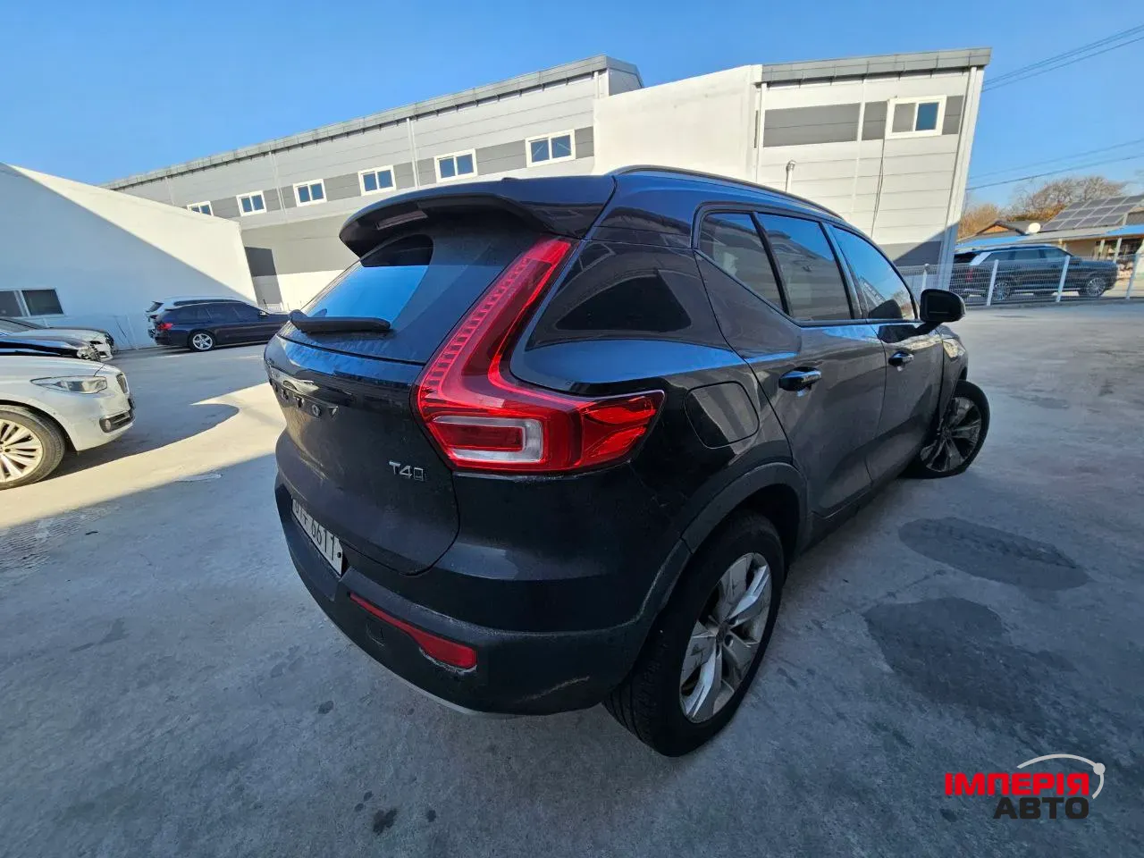 Volvo XC40 - фото 4